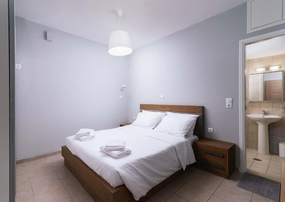 Grekodes1821 Apartment Heraklion  Bagian luar foto